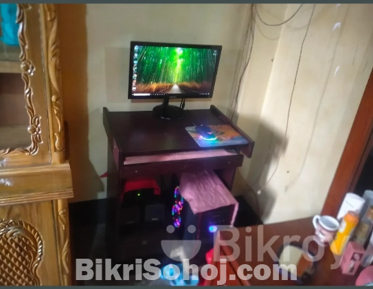 Dasktop Computer